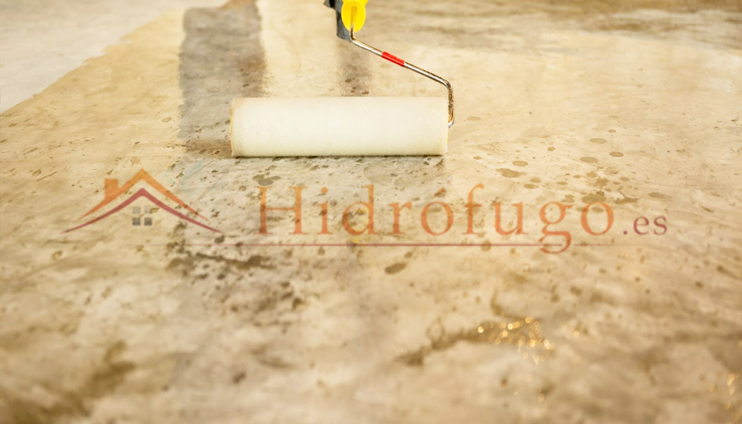 Aplicar hidrófugo antideslizante en suelos