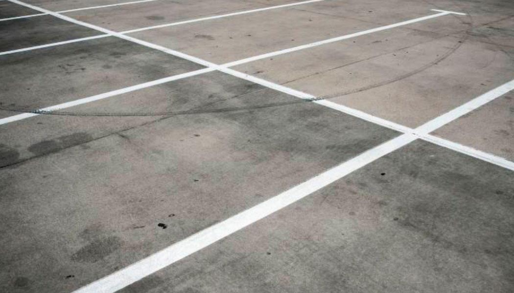 Controll Condeck sellador y endurecedor de hormigón para zonas de elevado tráfico como aparcamientos